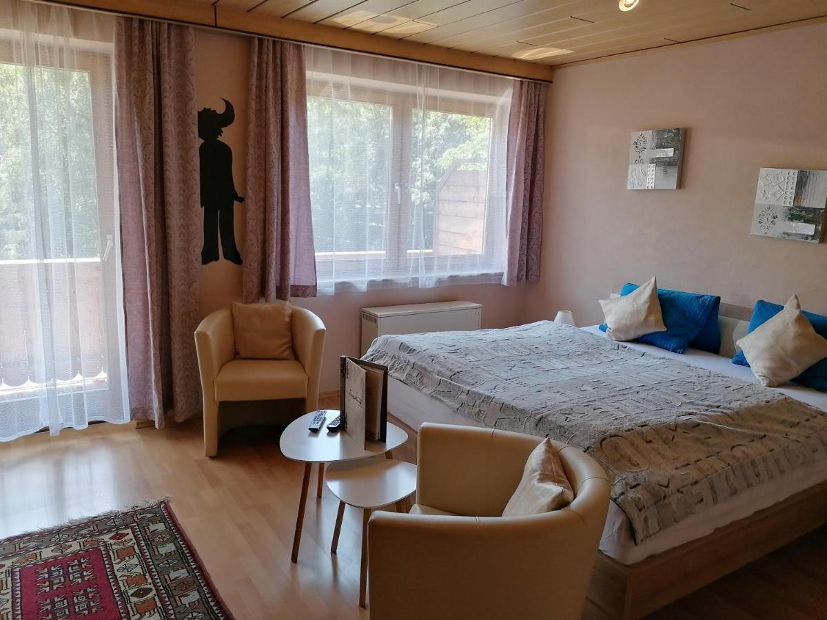 Pension Heilbad Burgwies Stuhlfelden Buitenkant foto